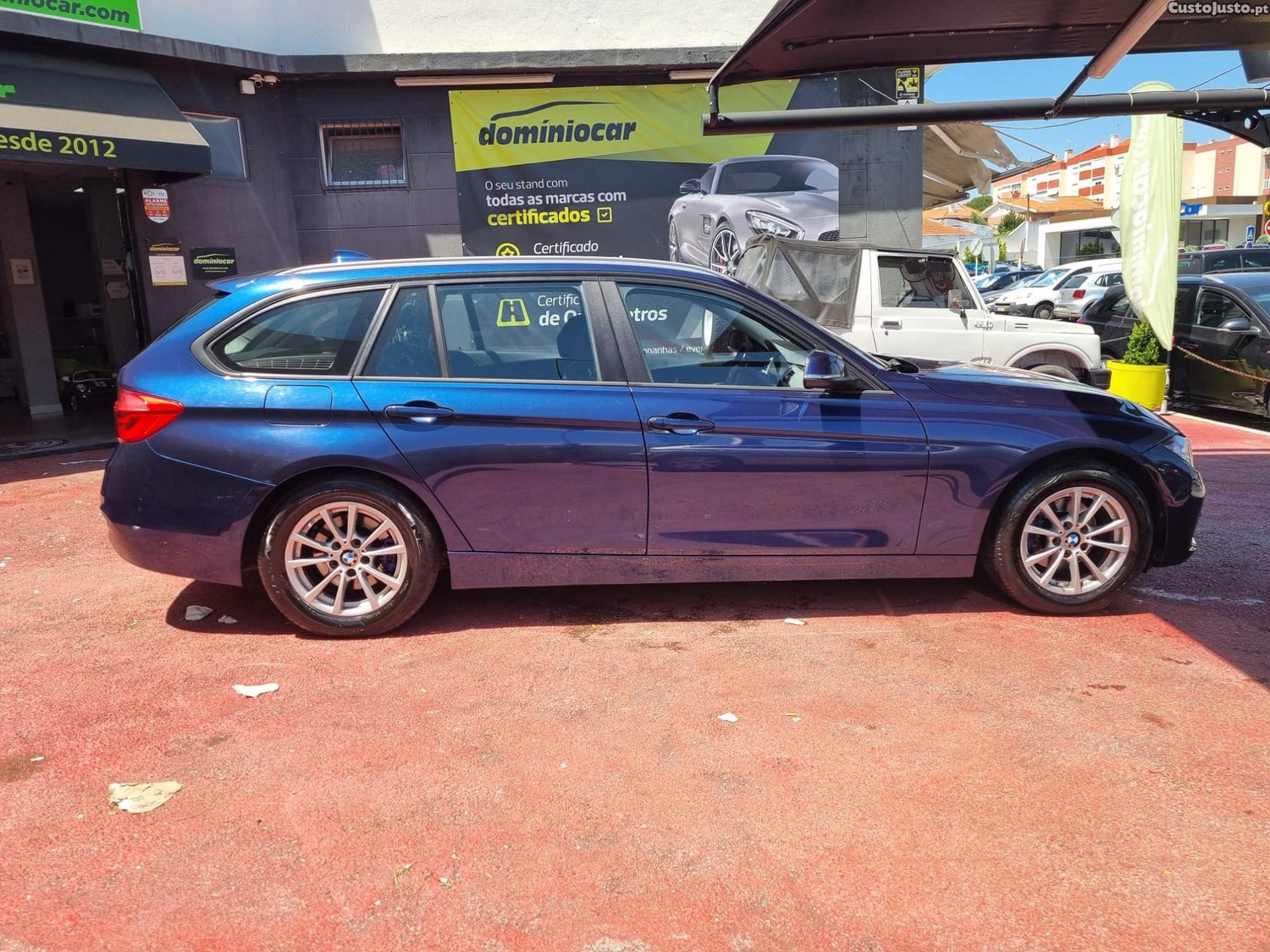 BMW 318 Advantage — fotografia 3