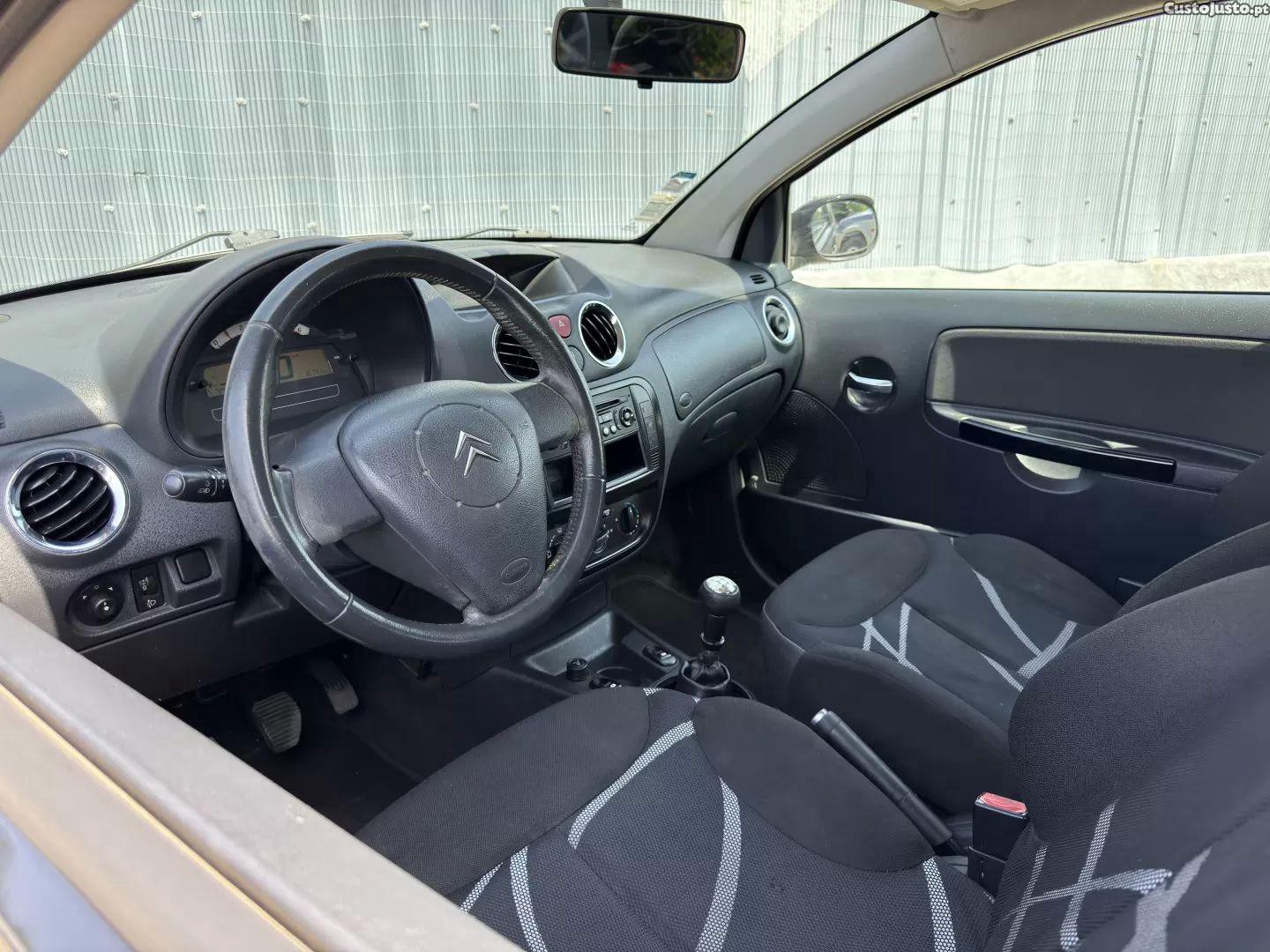 Citroën C2 1.4 hdi vtr — fotografia 9