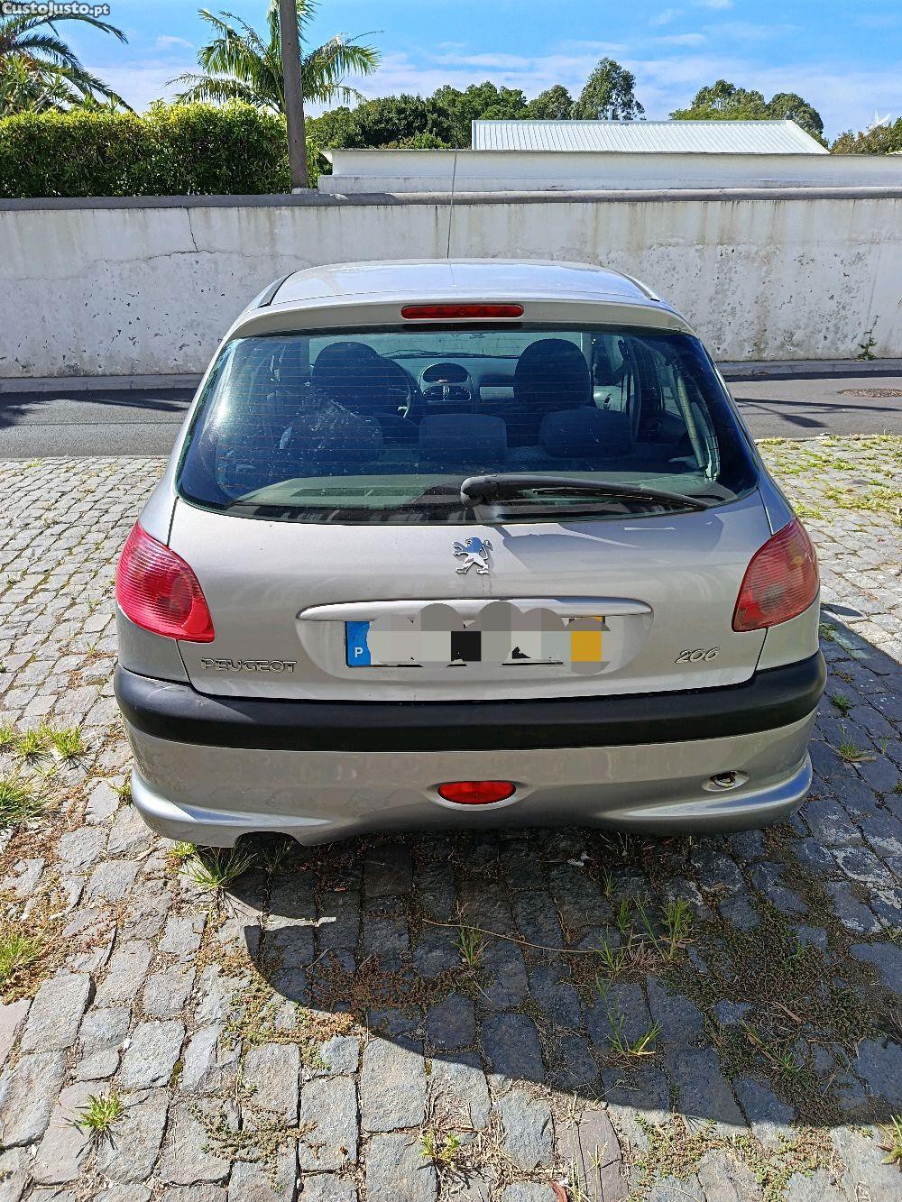 Peugeot 206 1.1 — photo 5