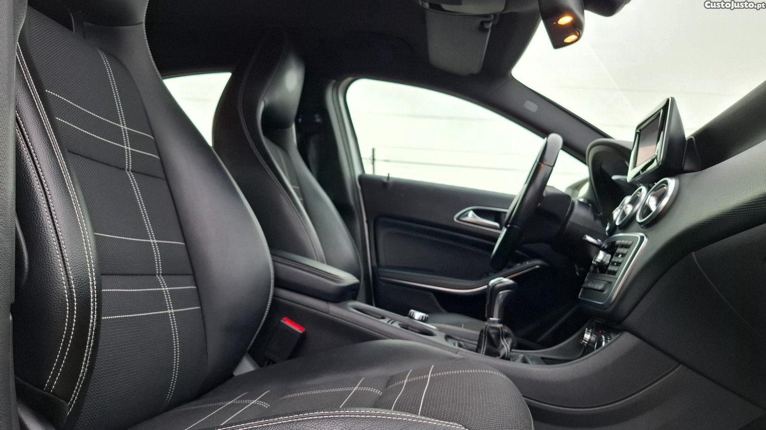 Mercedes-Benz A 180 CDI URBAN — fotografia 3