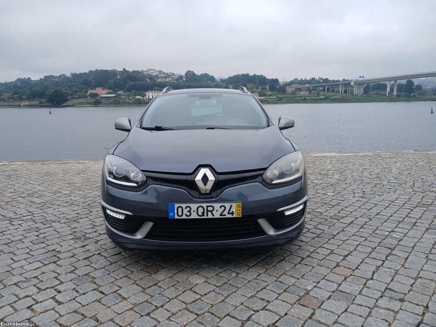 Renault Mégane 1.5 dci sportourer 2015 gt line — fotografia 17
