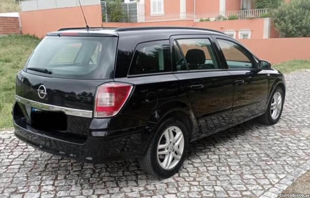Opel Astra Station Wagon — photo 5