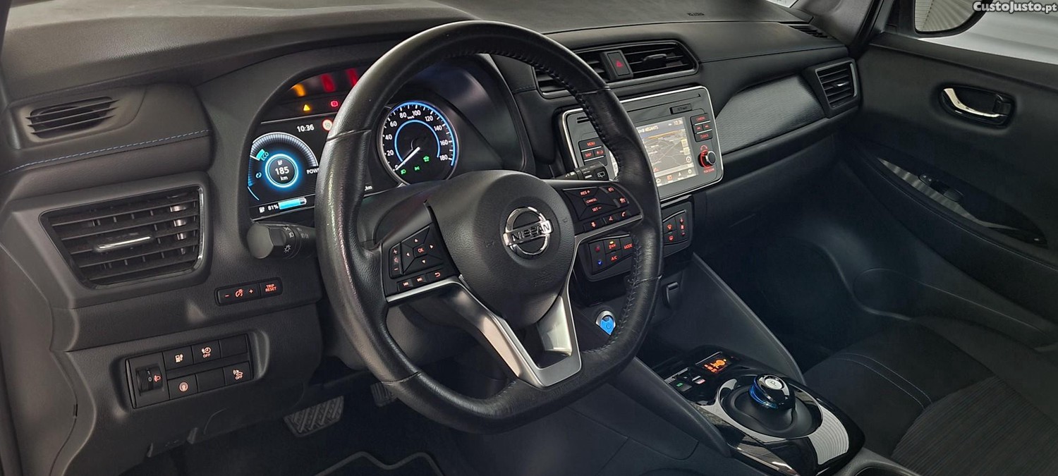 Nissan Leaf Acenta — fotografia 14