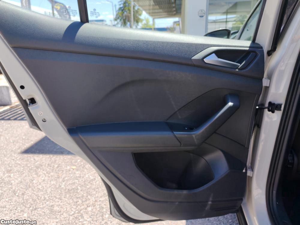 Volkswagen T-Cross 1.0 TSI Style — fotografia 13