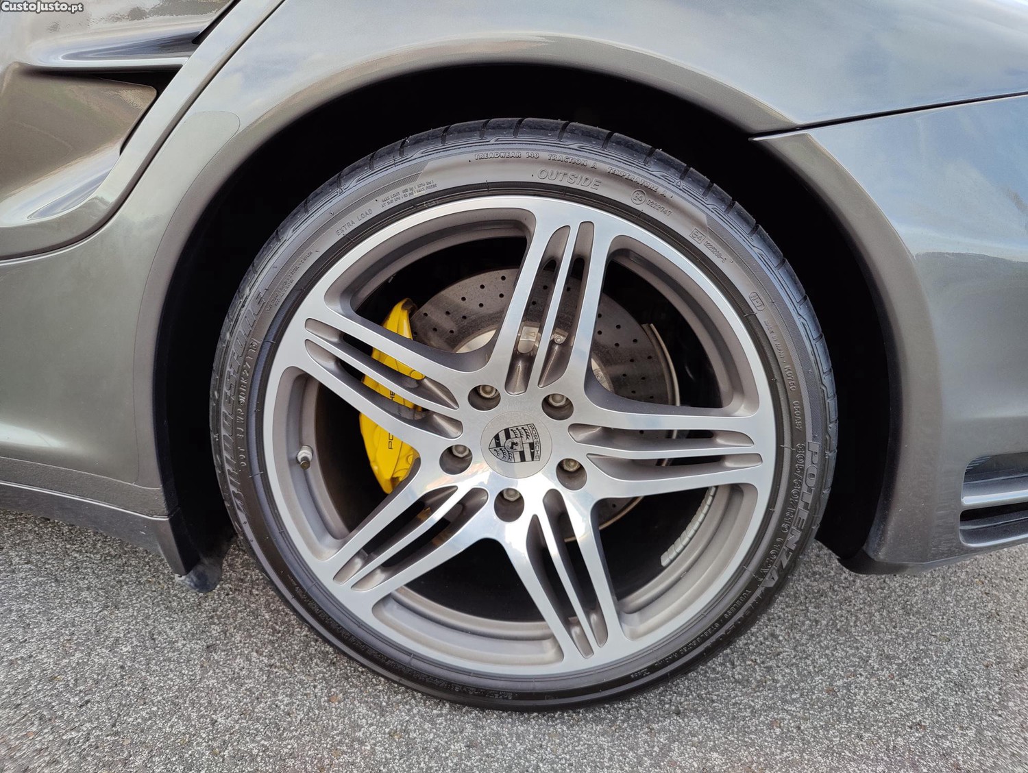 Porsche 911 Turbo — fotografia 7