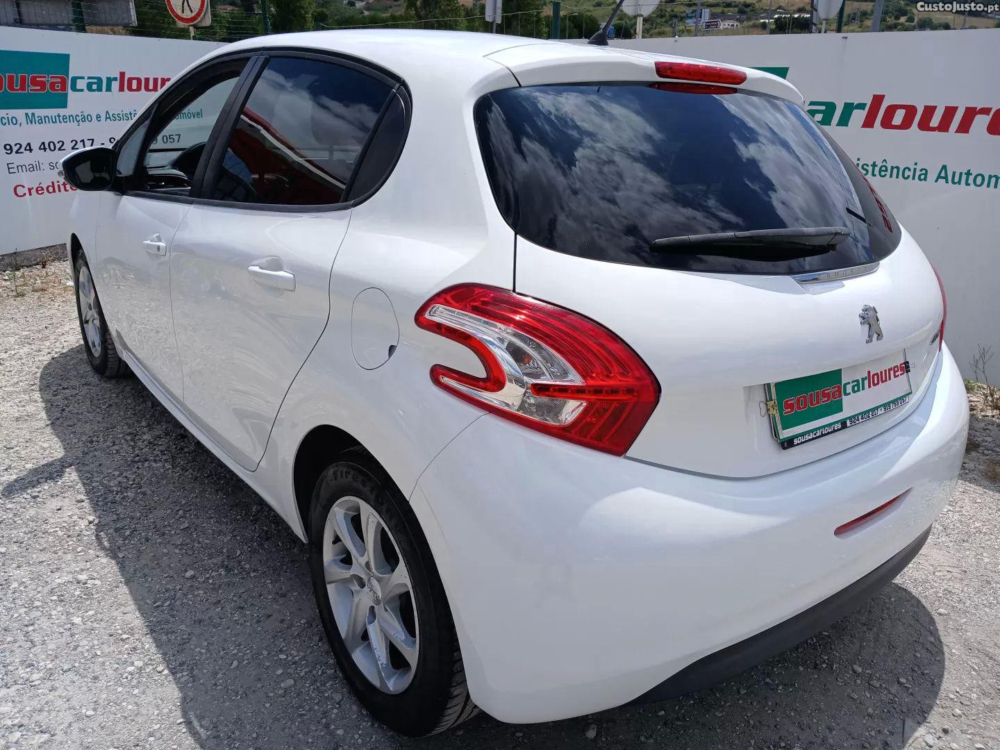 Peugeot 208 1.2 puretech active — fotografia 19