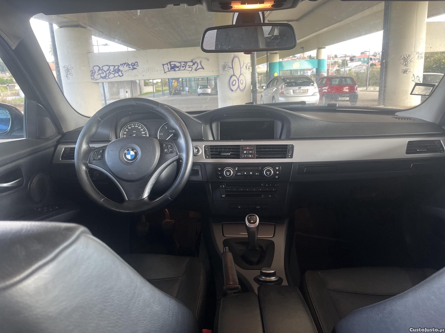 BMW 320 2.0 — photo 3