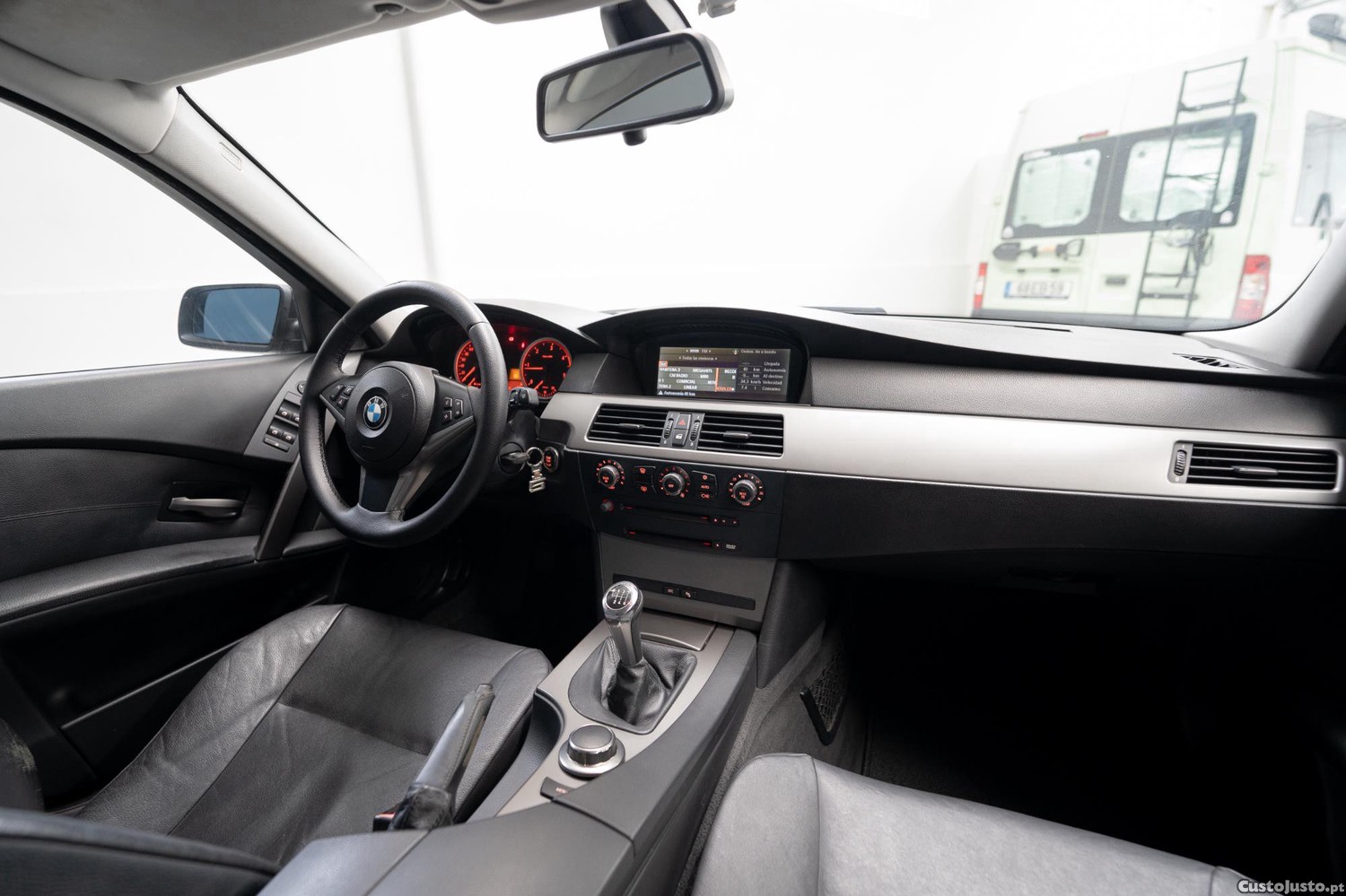 BMW 520 Sport — fotografia 16