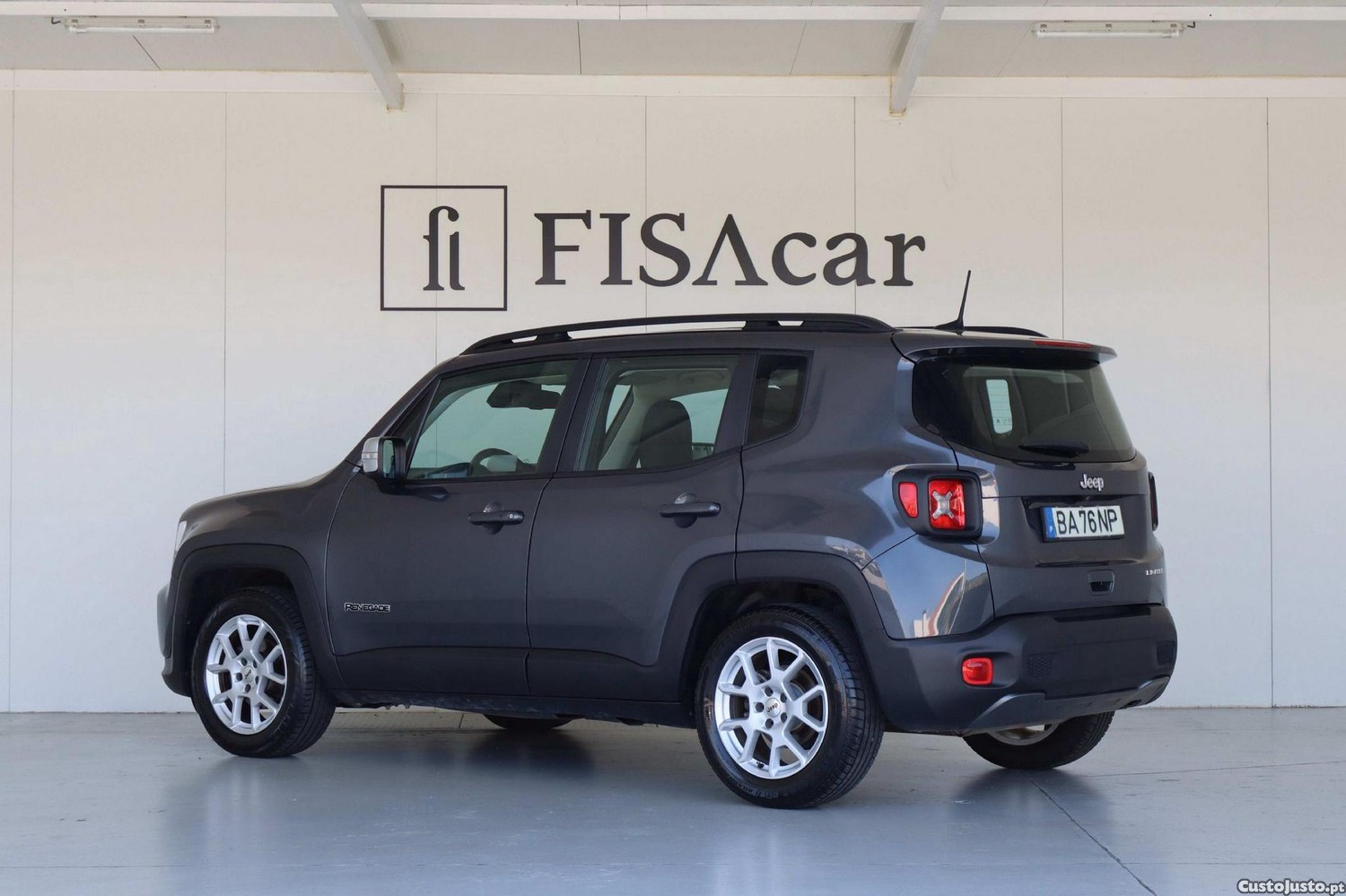 Jeep Renegade 1.0 T Limited — fotografia 20