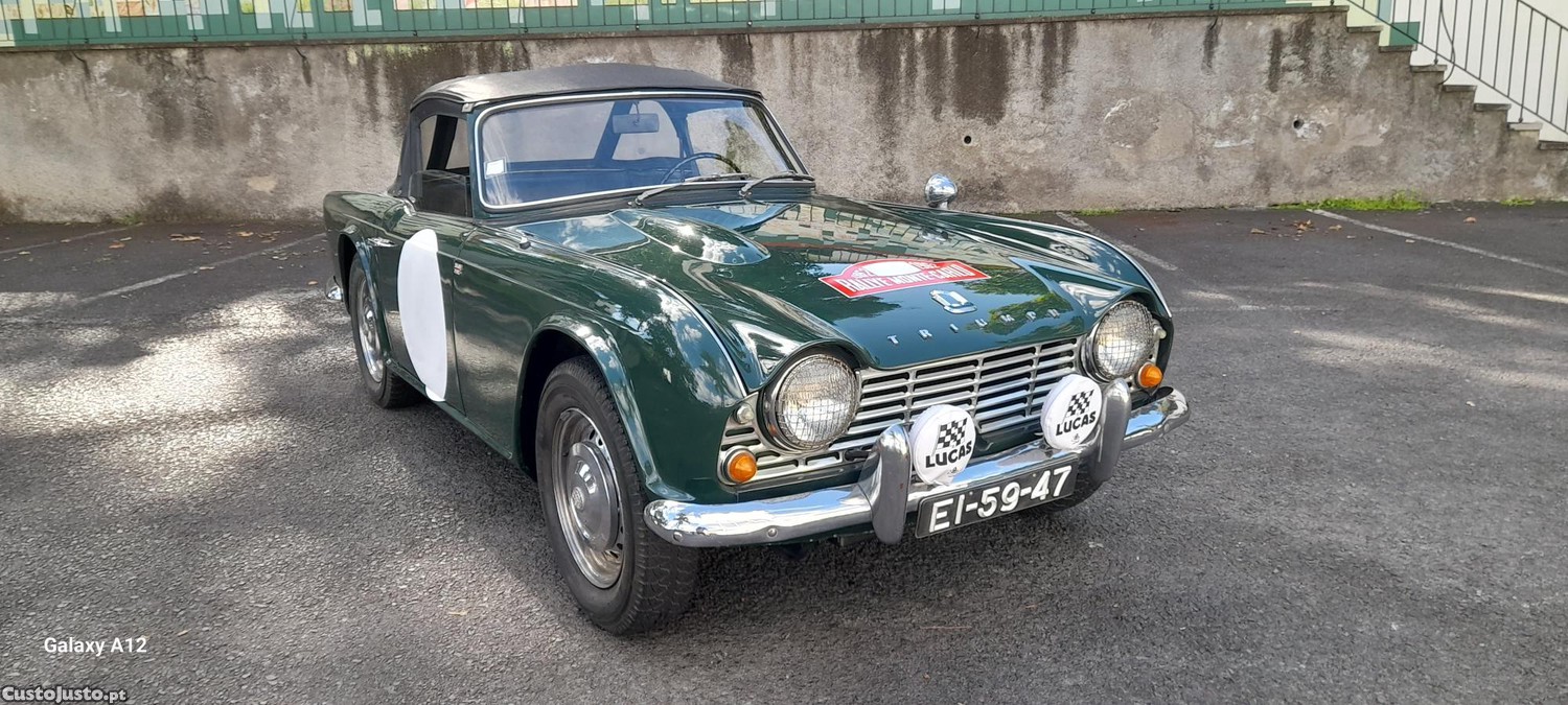 Triumph TR4 Roadster — photo 5