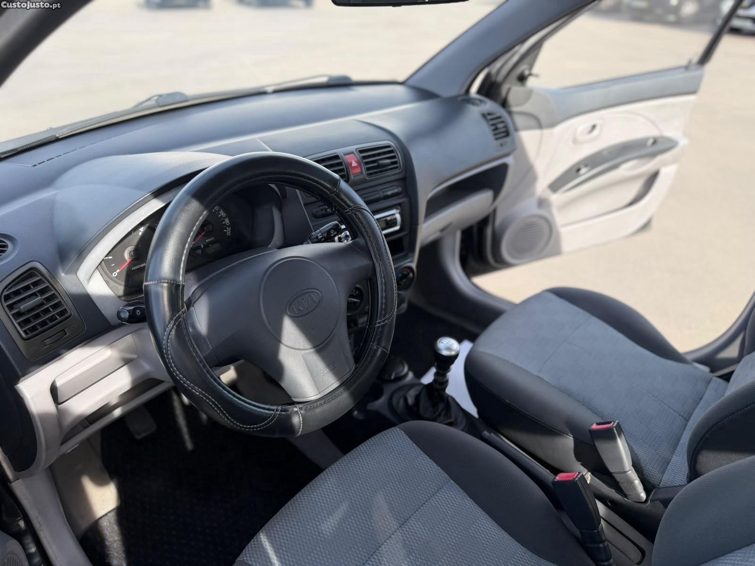 Kia Picanto 1.1 CRDi — photo 3