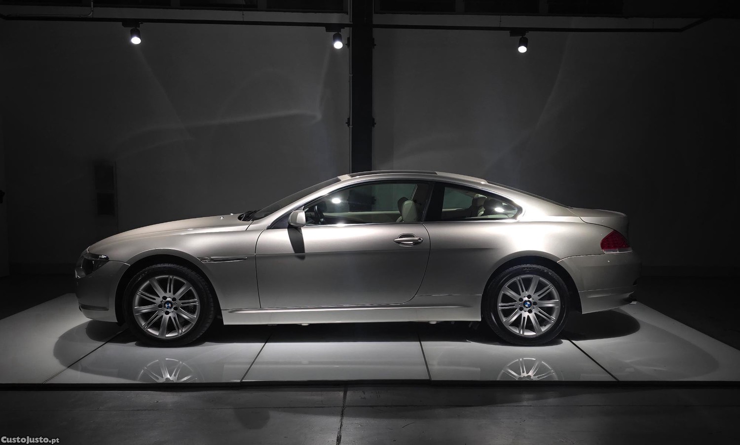 BMW 645 V8 - Manual - 76.000 km - Nacional — fotografia 6