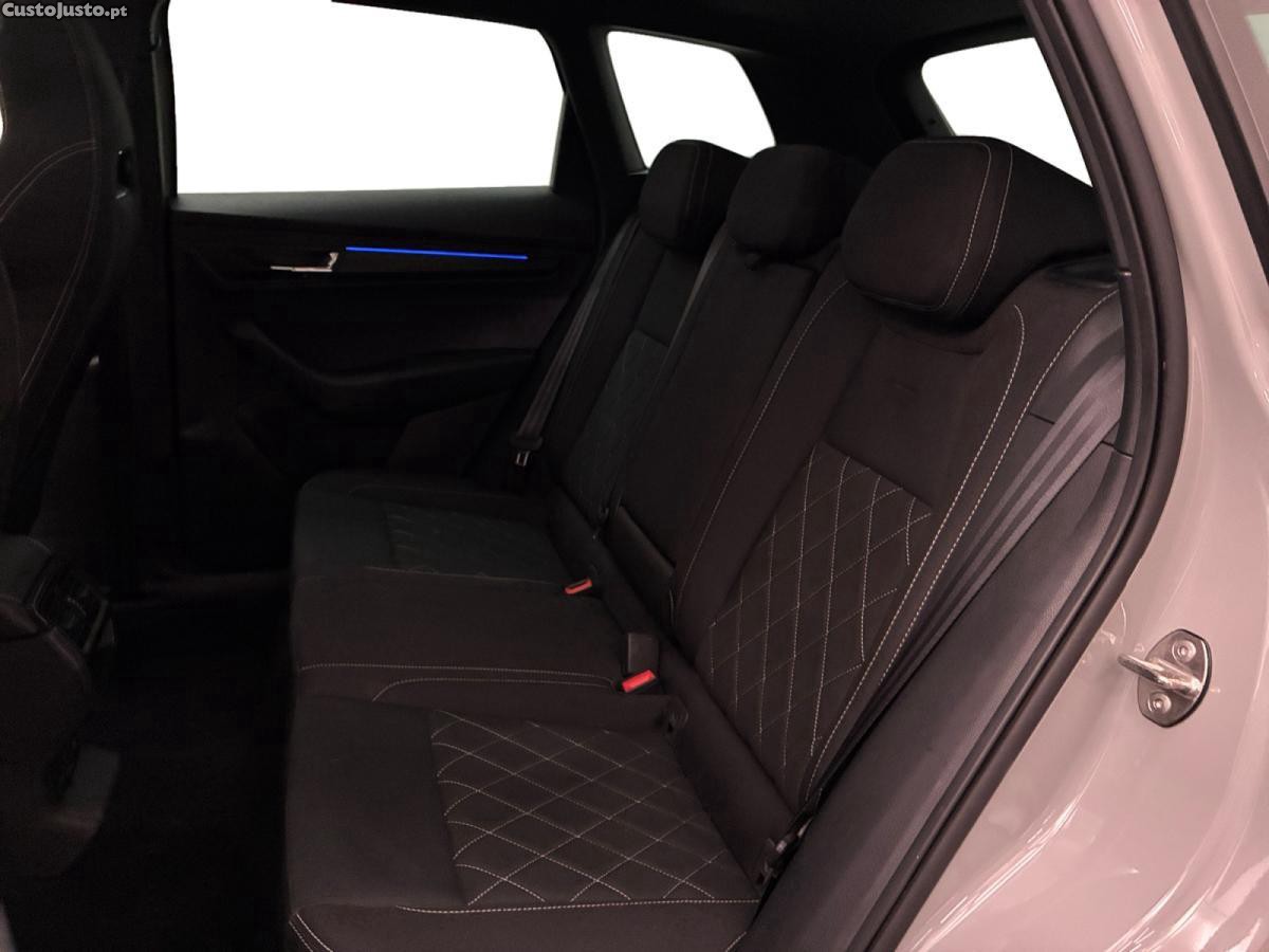 Skoda Karoq 2.0 TDI Sportline DSG — fotografia 3