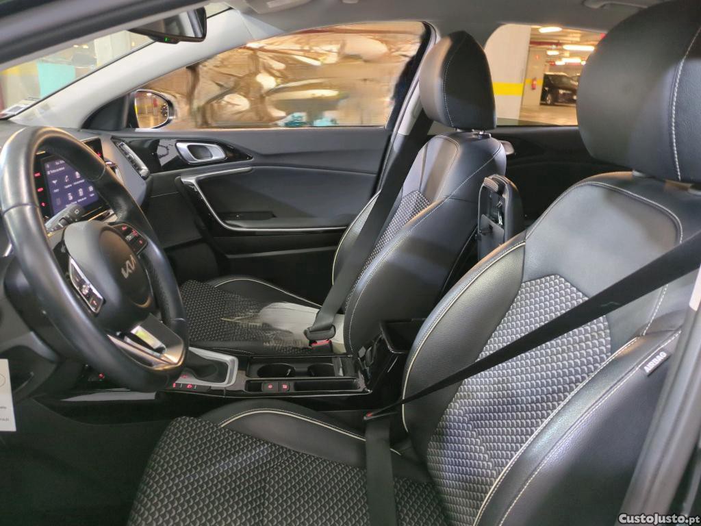 Kia XCeed 1.6 GDI PLUG-IN DRIVE (AUTO) — fotografia 4