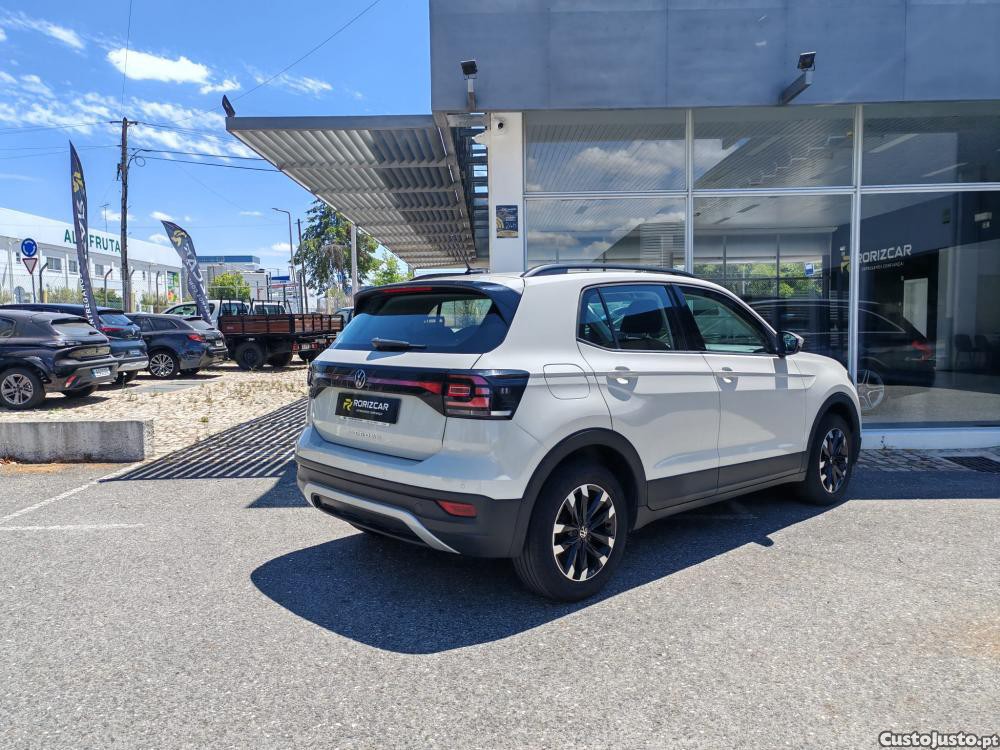 Volkswagen T-Cross 1.0 TSI Style — fotografia 19