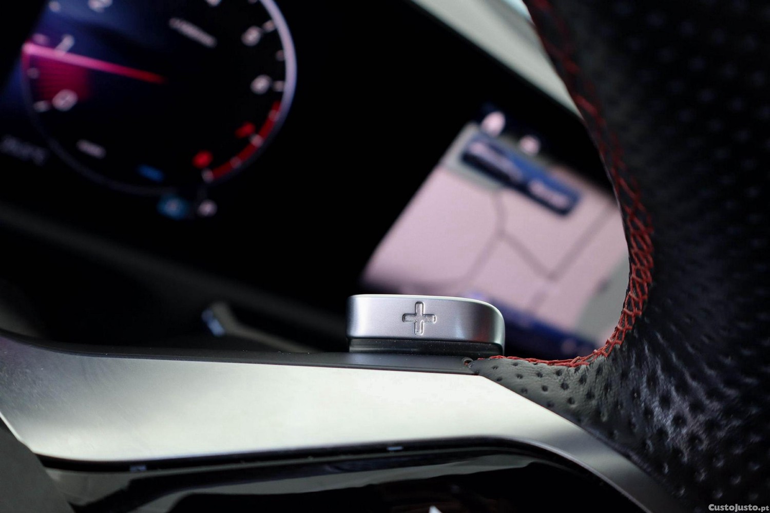 Mercedes-Benz A 200 AMG Line Aut. — fotografia 11