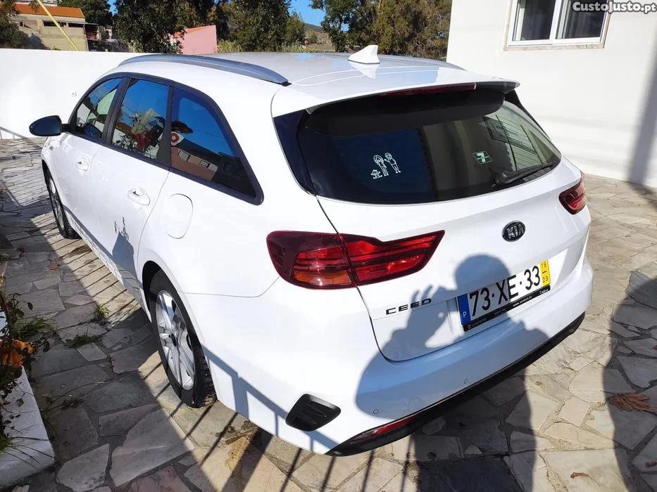 Kia Ceed SW — fotografia 8