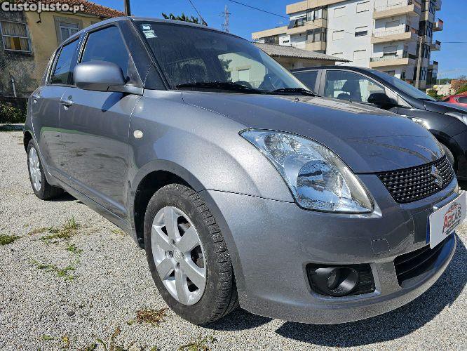 Suzuki Swift 1.3DDIS — photo 2