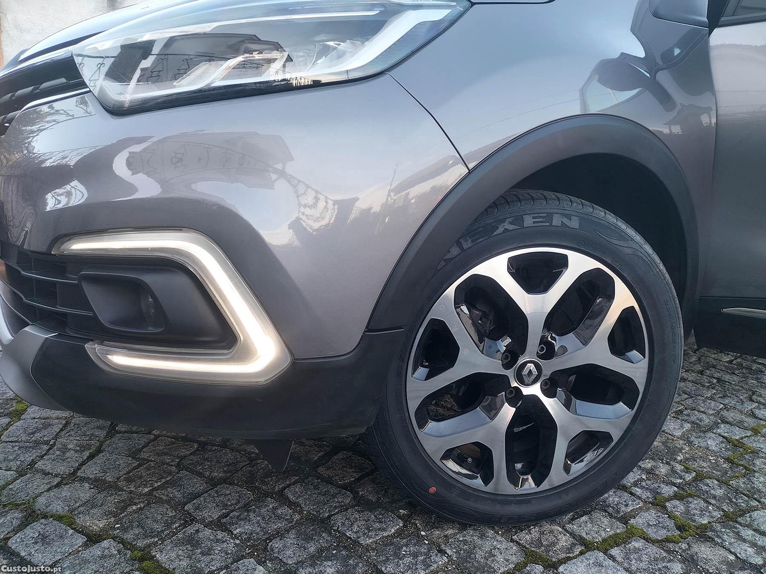 Renault Captur 1.5 DCI Energy 110cv — fotografia 14