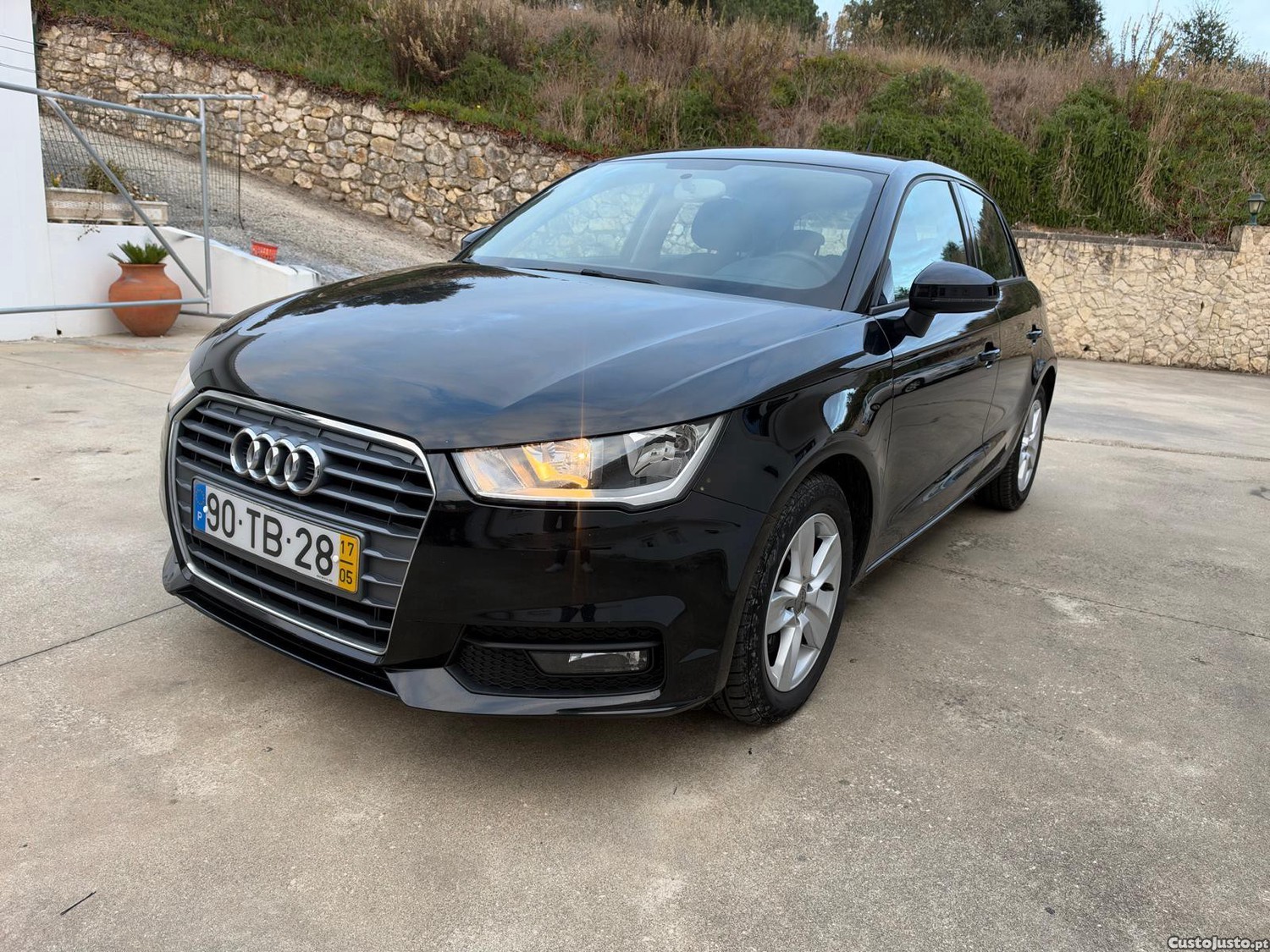 Audi A1 1.6TDI 115 CV — photo 2
