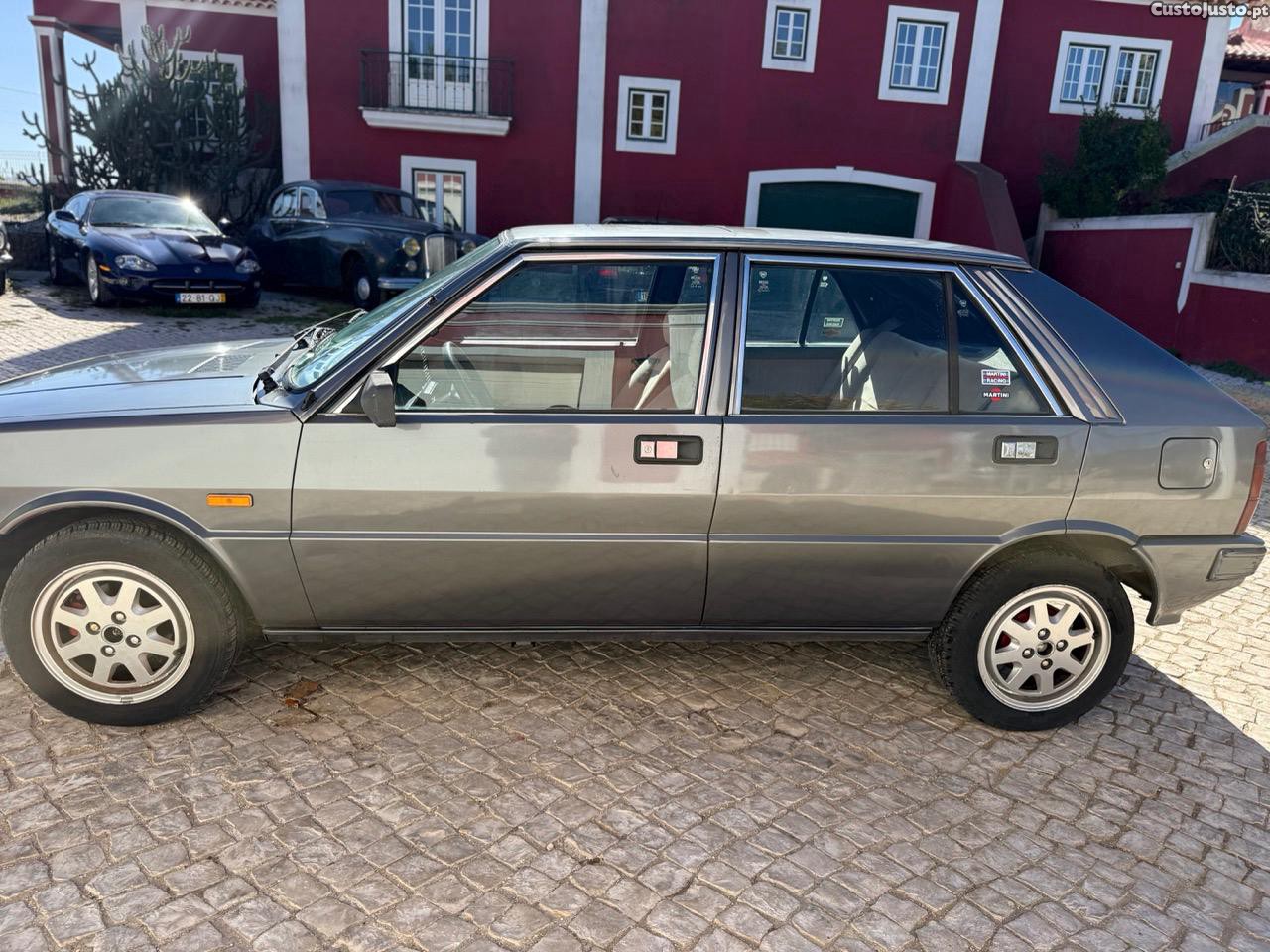 Lancia Delta 1.3 LX — photo 4