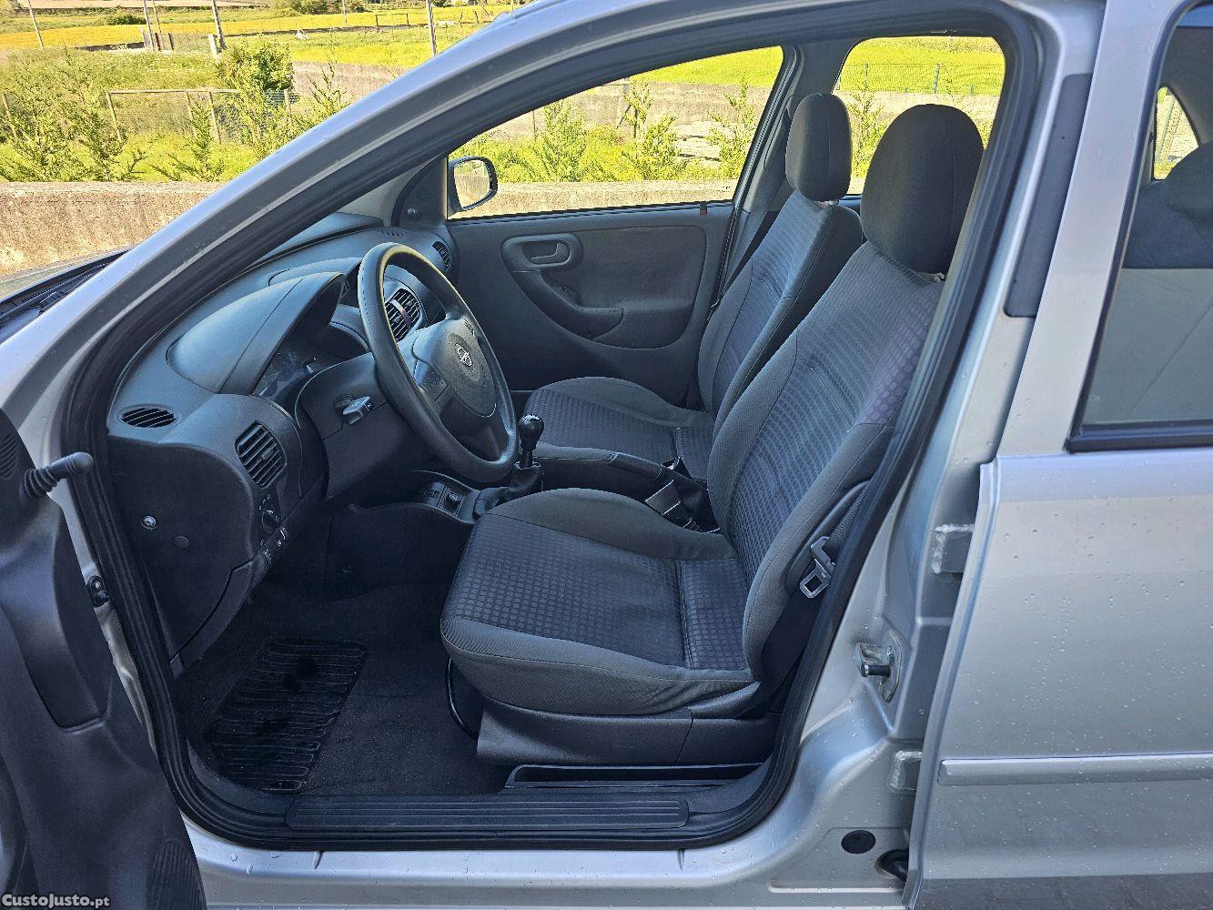 Opel Corsa 1.7 Dti 16v — fotografia 5