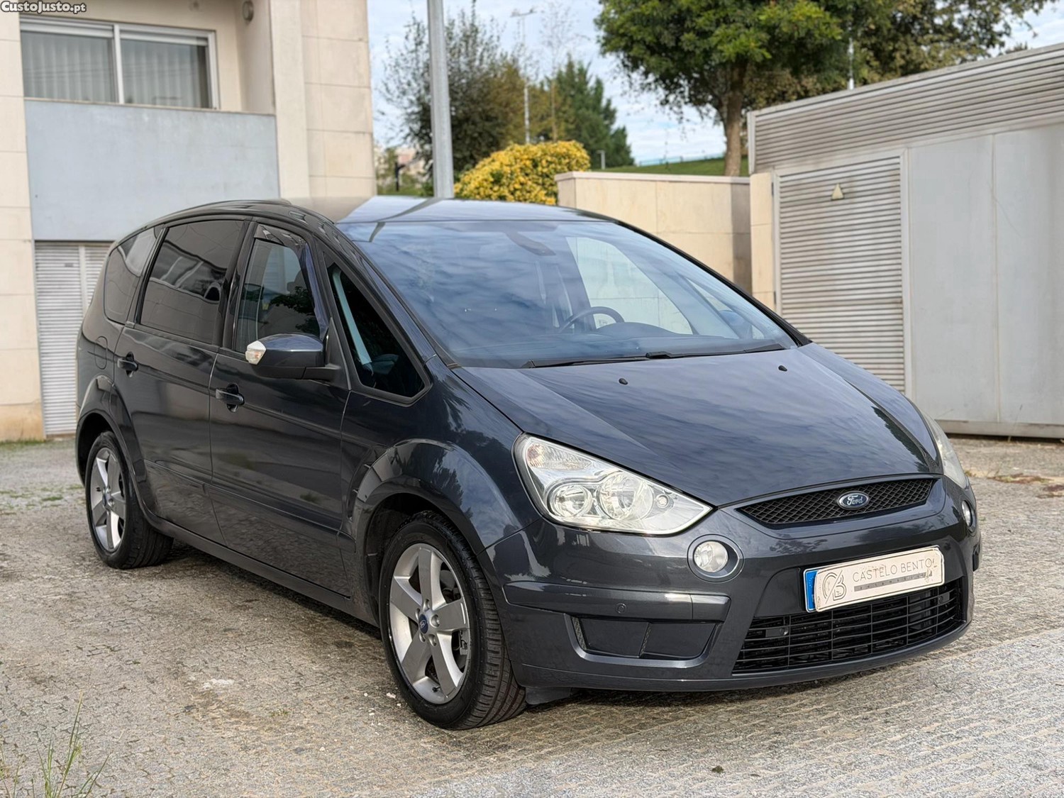 Ford S-Max Sete lugares Titanium Nacional 180000kms — photo 2
