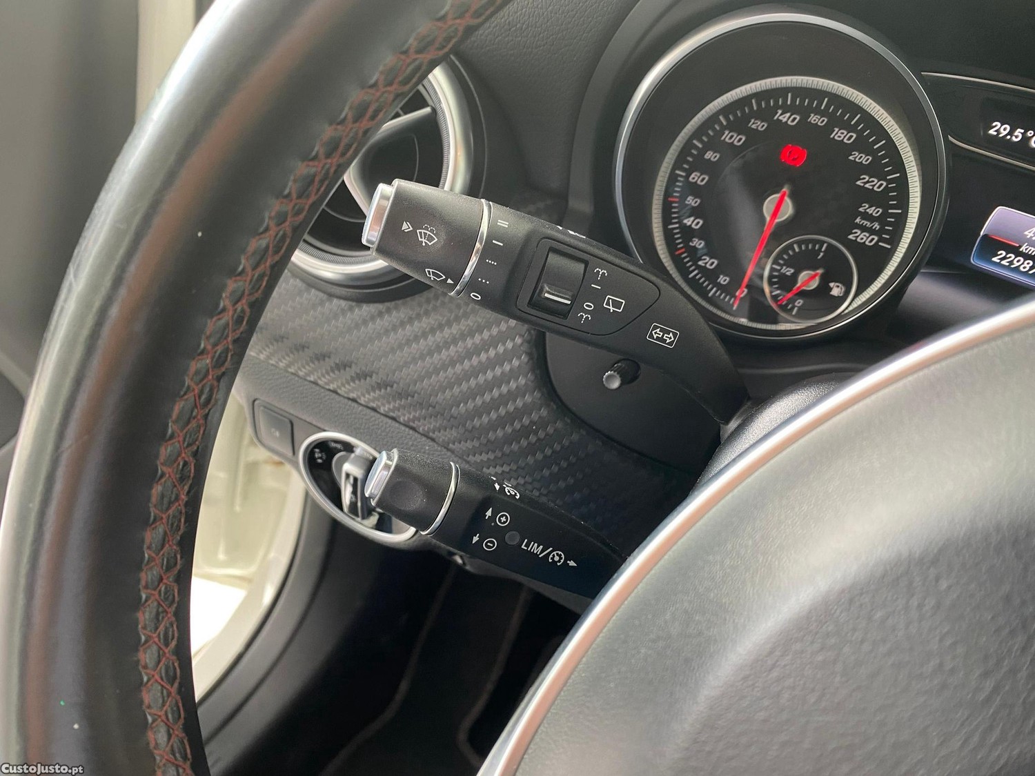 Mercedes-Benz A 200 d AMG Line — fotografia 10