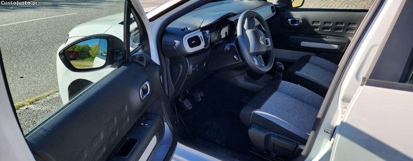 Citroën C3 1.2 PureTech (2019) | Totalmente Revisto | Garantia — fotografia 3