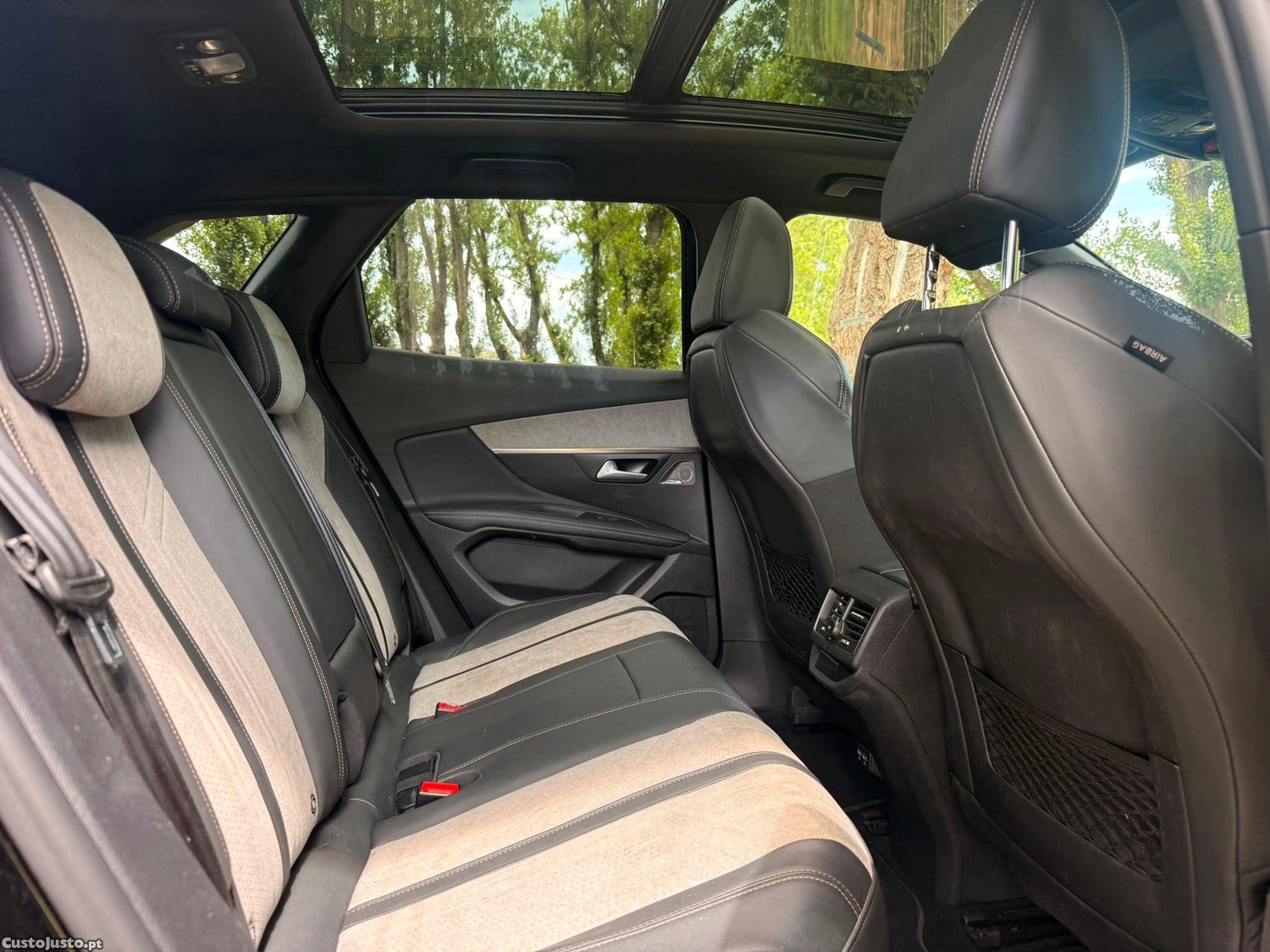 Peugeot 3008 1.6 Hybrid GT Pack e-EAT8 — fotografia 4