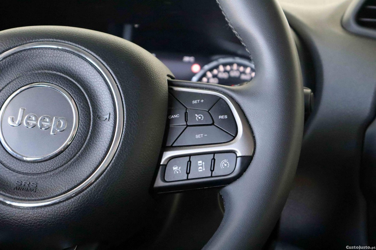 Jeep Renegade 1.0 T Limited — fotografia 12