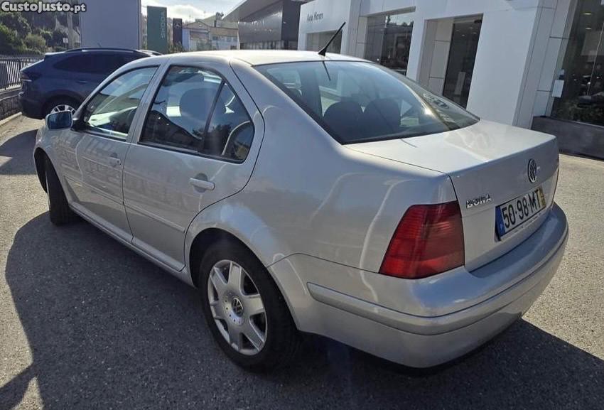 VW Bora Highline 1.9 TDI — photo 3
