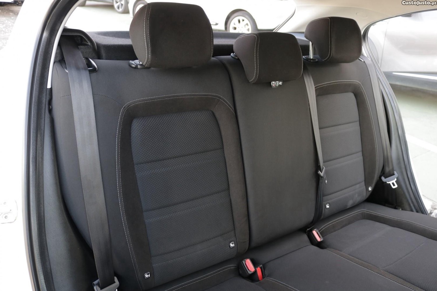 Fiat Tipo 1.3 M-Jet Lounge — fotografia 42