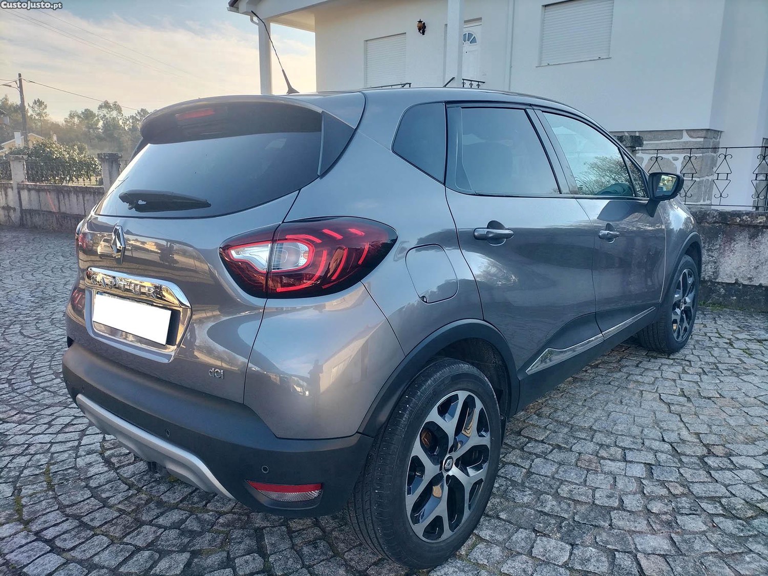 Renault Captur 1.5 DCI Energy 110cv — fotografia 12