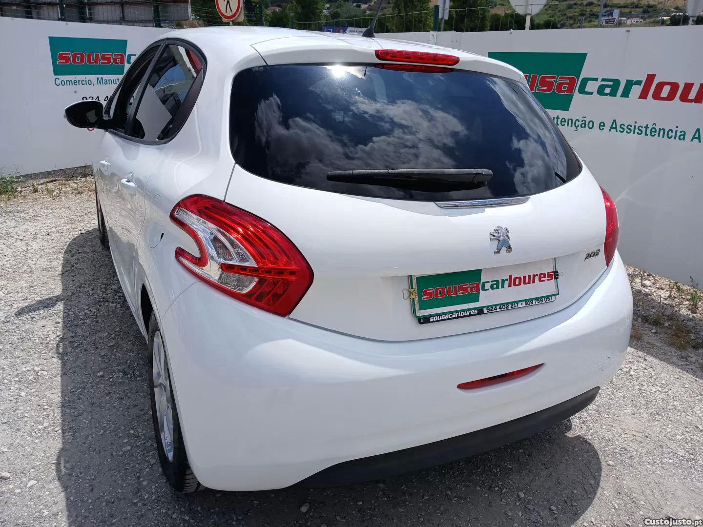 Peugeot 208 1.2 puretech active — fotografia 17