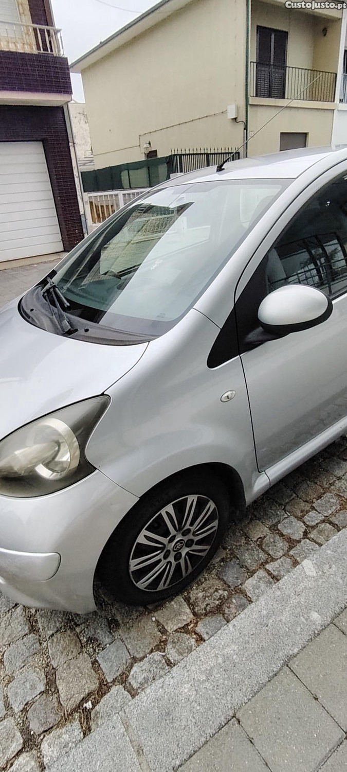 Toyota Aygo 1.0 — fotografia 6