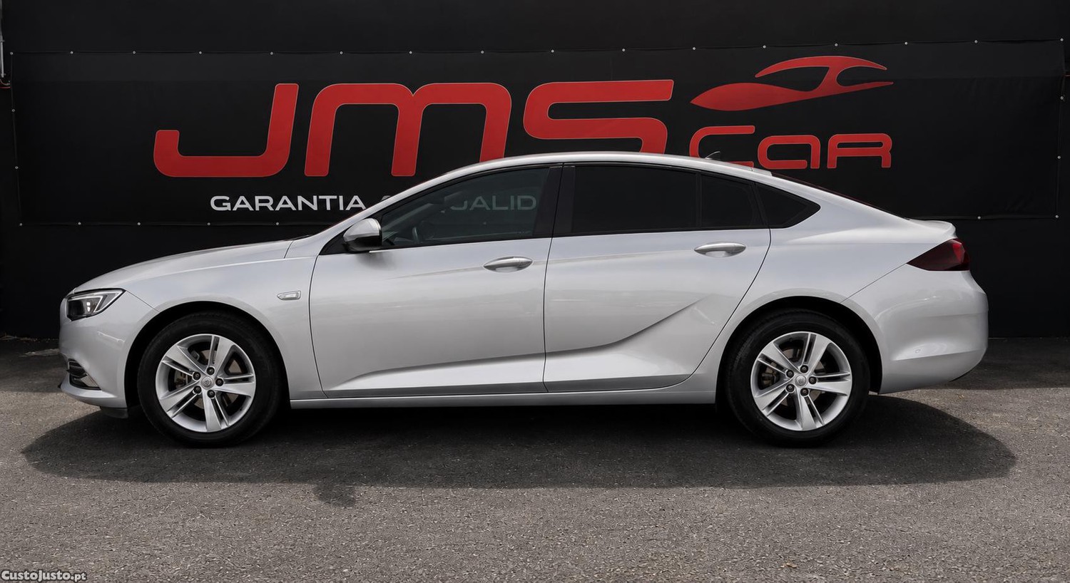Opel Insignia Grand Sport 1.6 CDTI — fotografia 5