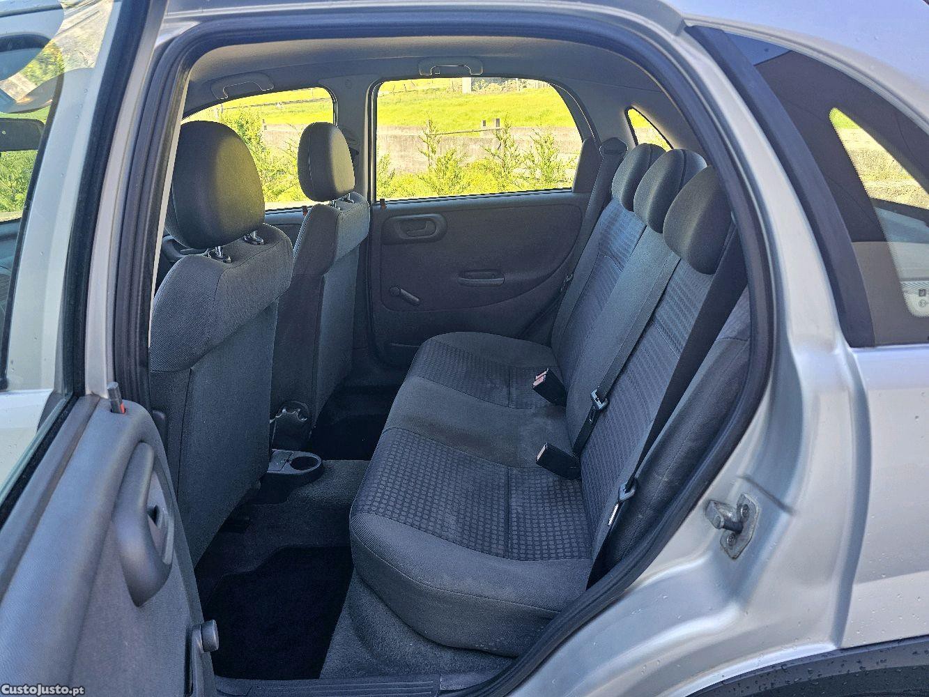 Opel Corsa 1.7 Dti 16v — fotografia 4