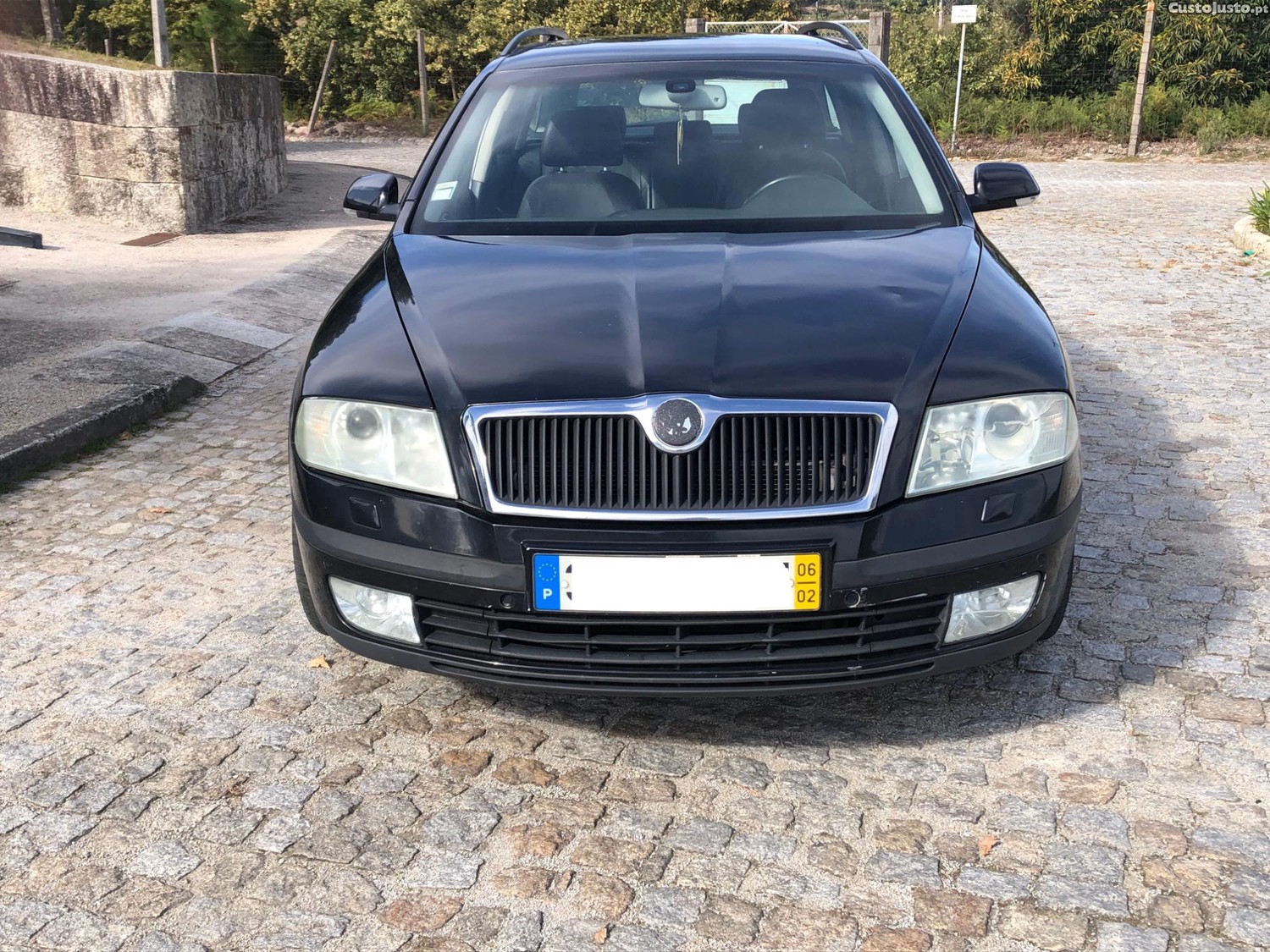 Skoda Octavia 2.0 TDi Break — photo 3