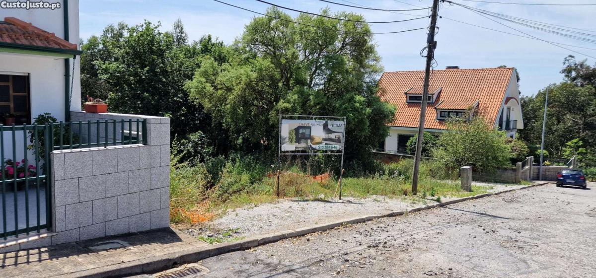 Land for sale in Gondomar, Portugal — €69,500
