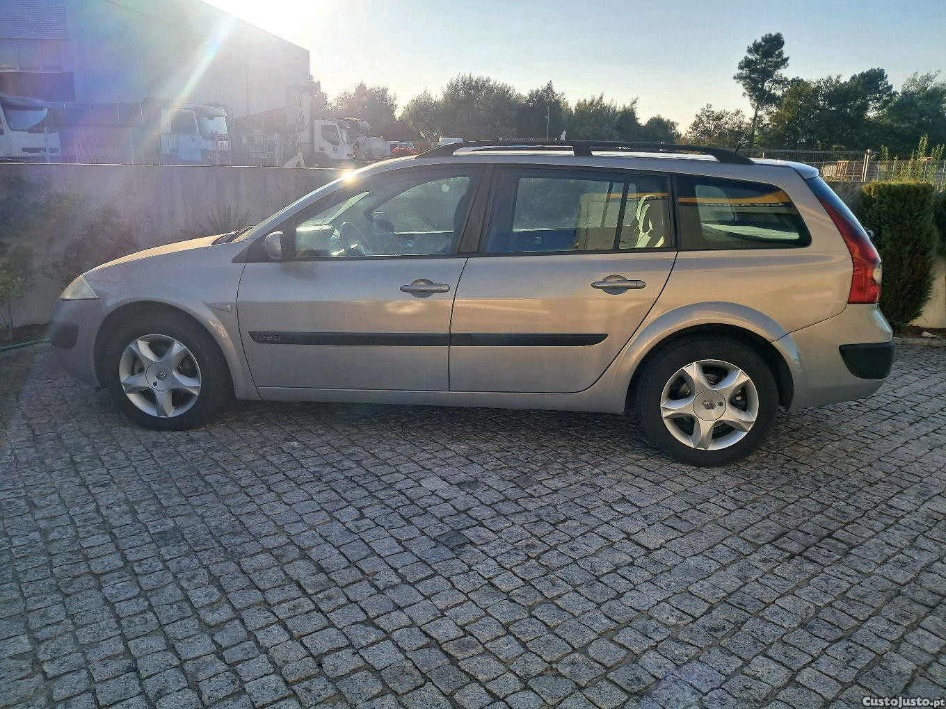 Renault Mégane 1.9 DCI — photo 2