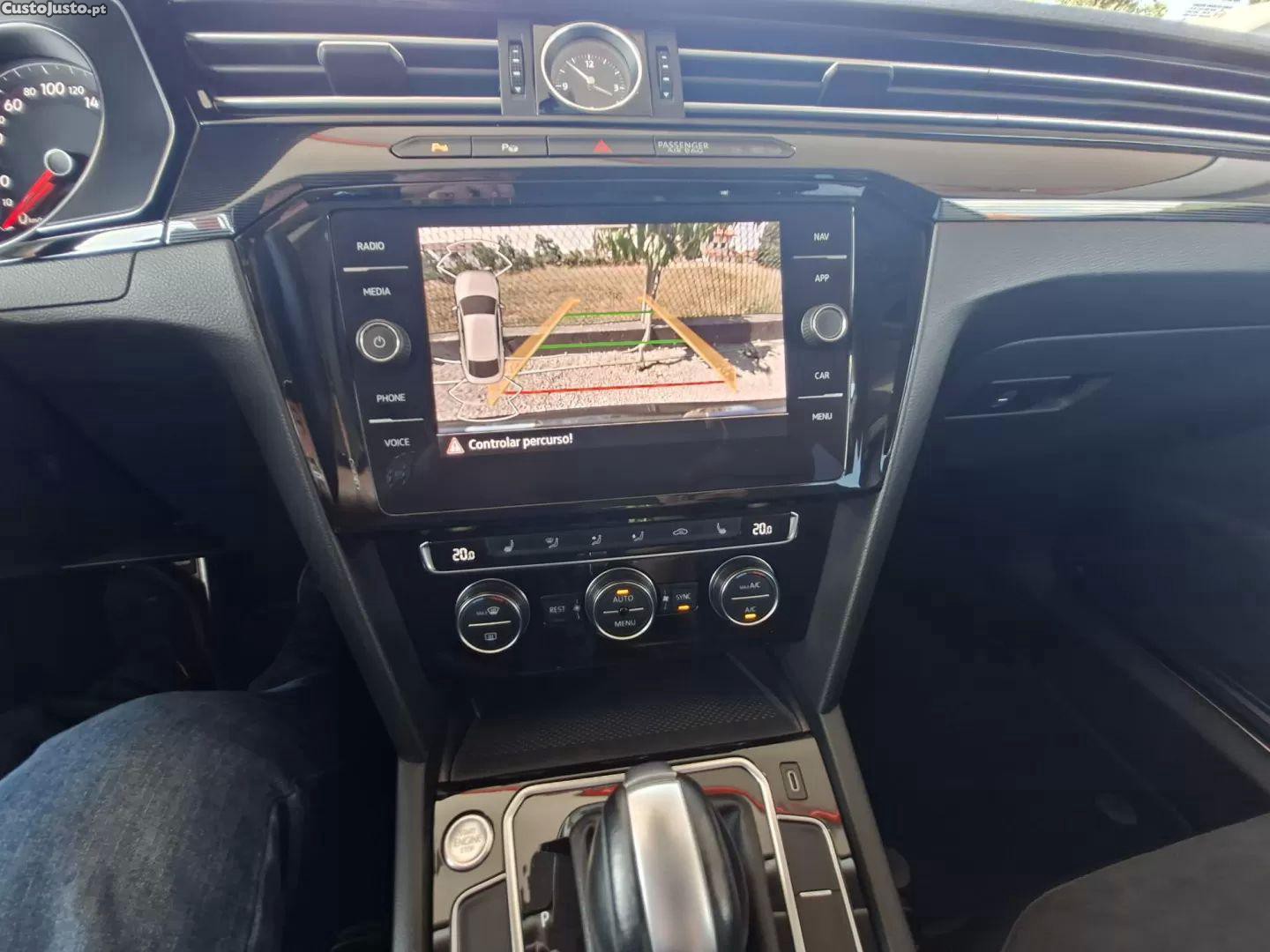 Volkswagen Arteon 2.0 tdi elegance dsg — fotografia 10