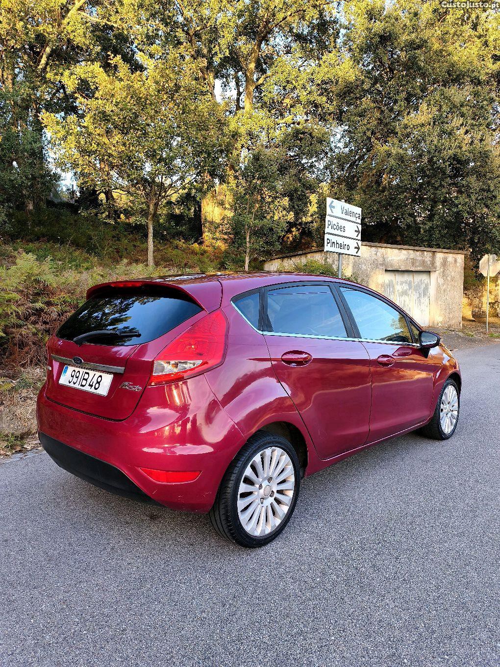 Ford Fiesta 1.6tdci — photo 3