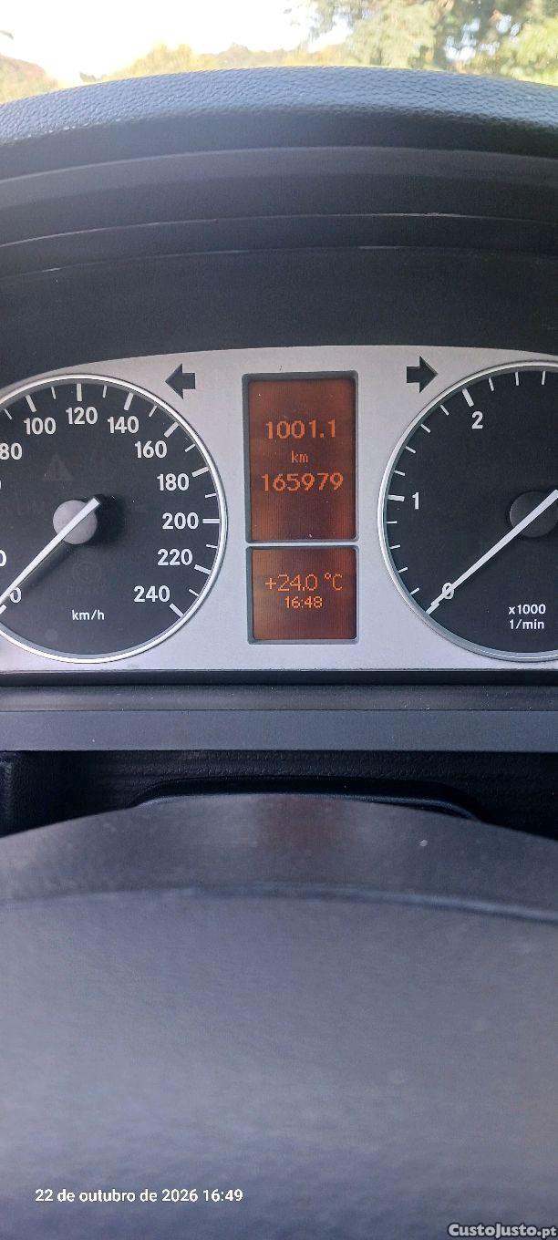 Mercedes-Benz B 180 2.0CDI — photo 5