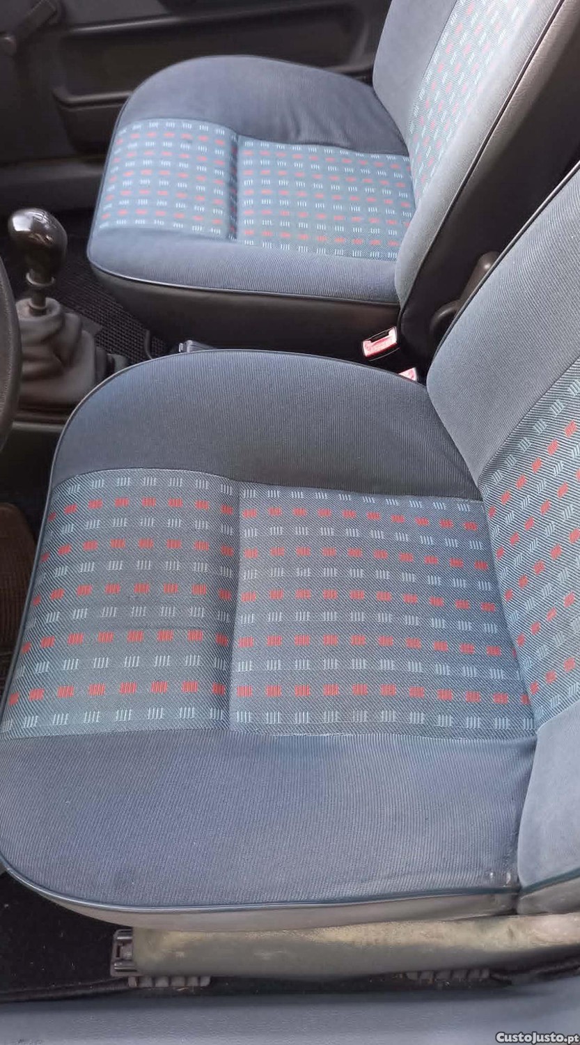 Renault Clio 1.2cc 5vel c/ 36 anos , impecavel — photo 2