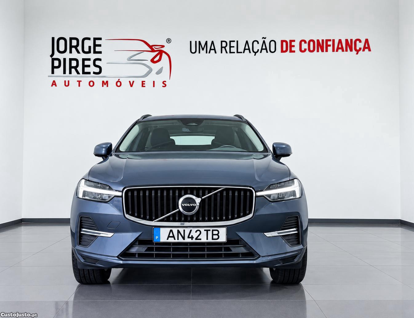 Volvo XC 60 2.0 B4 MOMENTUM 197 CV - NACIONAL - 112997 KM — fotografia 29