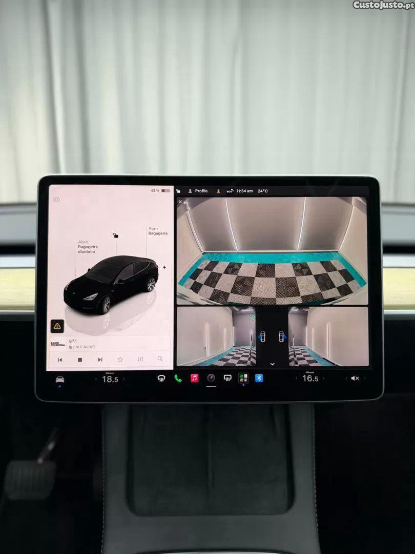 Tesla Model Y Standard range plus — fotografia 12