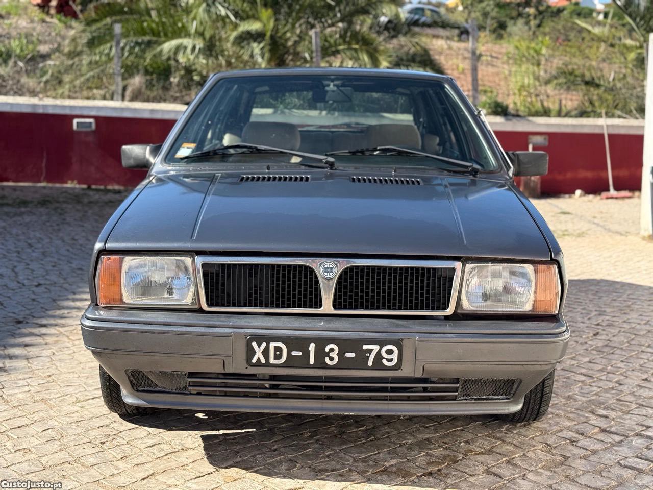 Lancia Delta 1.3 LX — photo 2