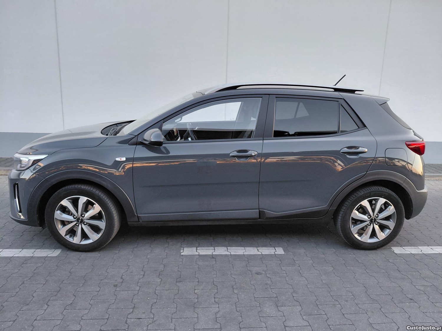Kia Stonic Dynamic 1.2 — fotografia 9