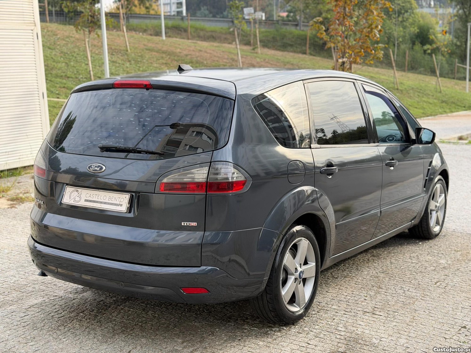 Ford S-Max Sete lugares Titanium Nacional 180000kms — photo 3